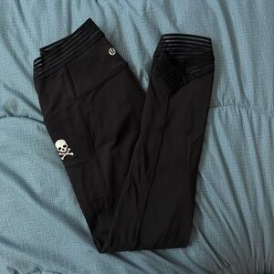 Lululemon Chicago Skull Leggings